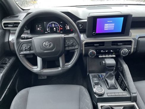 Used 2024 Toyota Tacoma SR5 AWD/4WD image 15