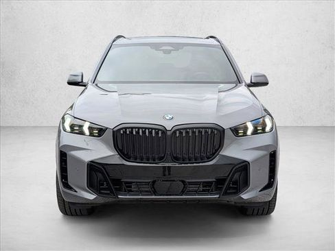 New 2026 BMW X5 xDrive40i w/ M Sport Package AWD/4WD image 6