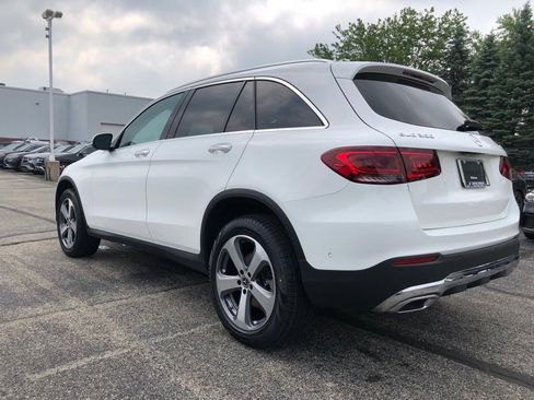 Used 2022 Mercedes-Benz GLC 300 4MATIC w/ Premium Package Lite image 4