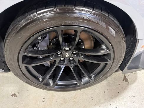 Used 2022 Dodge Challenger R/T Scat Pack RWD image 11