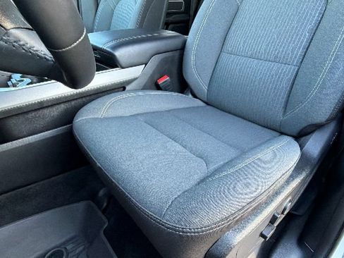 Used 2023 RAM 1500 Big Horn AWD/4WD image 15