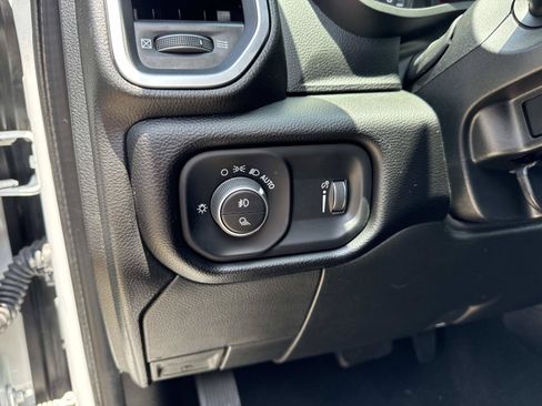 Used 2026 RAM 2500 Big Horn AWD/4WD image 20