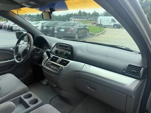 Used 2008 Honda Odyssey EX image 16