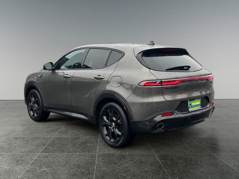 Used 2024 Dodge Hornet R/T Plus w/ Tech Pack Plus w/o Parking image 5