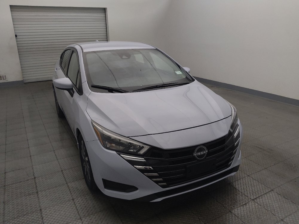Used 2025 Nissan Versa SV w/ Trunk Package FWD image 14