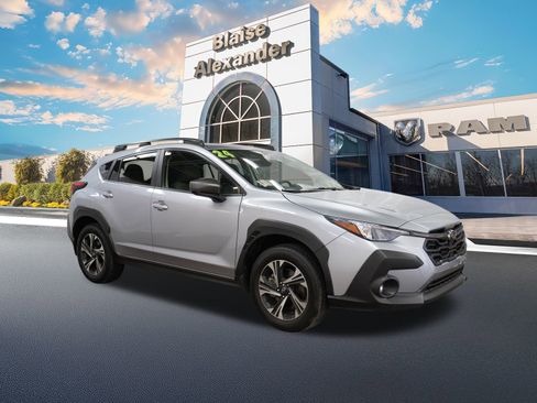 Used 2024 Subaru Crosstrek 2.0i Premium image 1