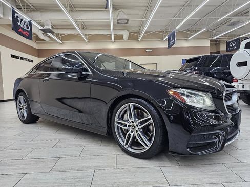 Used 2018 Mercedes-Benz E 400 4MATIC Coupe w/ Premium 3 Package image 4