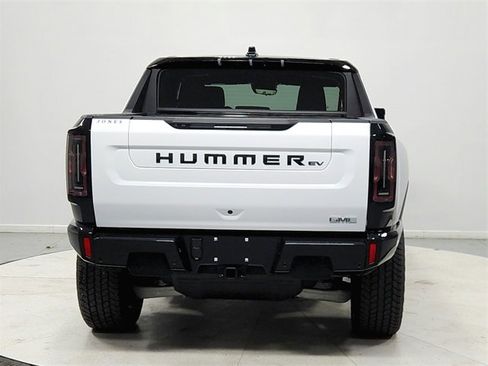 New 2026 GMC Hummer EV 4x4 Crew Cab image 6