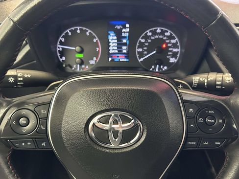 Used 2024 Toyota Corolla Cross AWD Hybrid w/ Moonroof Package image 31