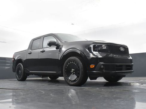 New 2025 Ford Maverick Lobo image 30