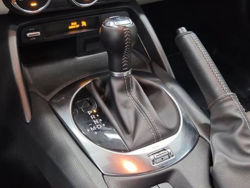 Used 2021 MAZDA MX-5 Miata RF Grand Touring image 24