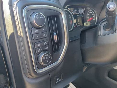 Used 2022 Chevrolet Silverado 2500 High Country w/ Z71 Off-Road Package image 35