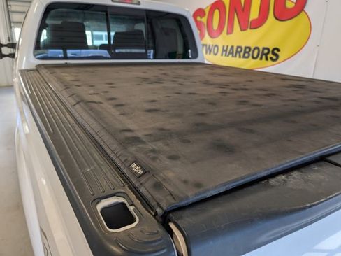 Used 2011 Ford F250 Lariat w/ Lariat Ultimate Pkg AWD/4WD image 35