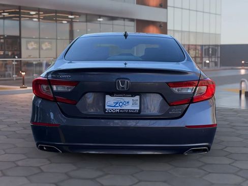 Used 2019 Honda Accord Touring image 7