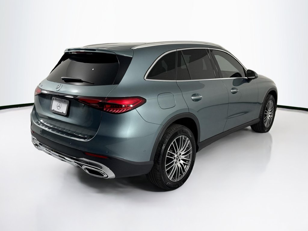 Certified 2026 Mercedes-Benz GLC 300 image 5