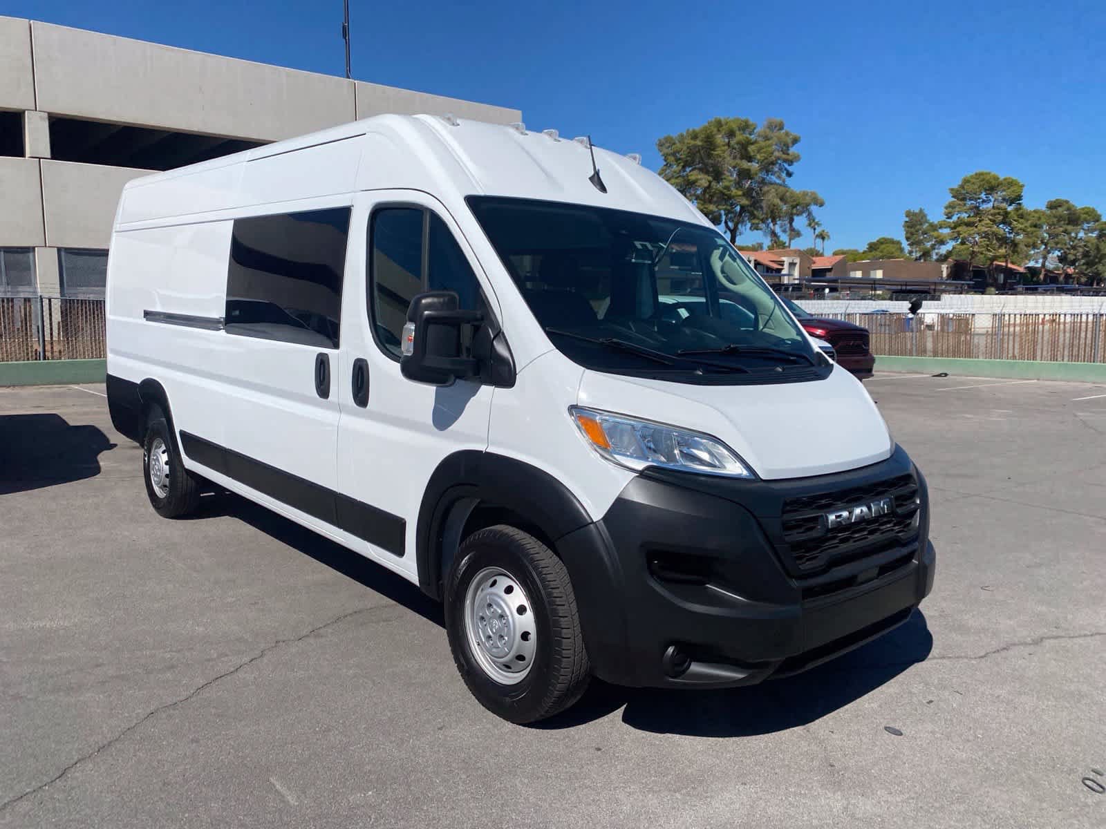 Used 2023 RAM ProMaster 3500 FWD image 3