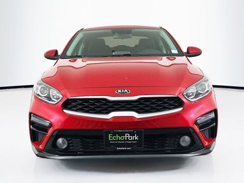 Used 2021 Kia Forte LXS image 2