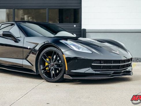 Used 2016 Chevrolet Corvette Stingray Coupe w/ 2LT Preferred Equipment Group image 45