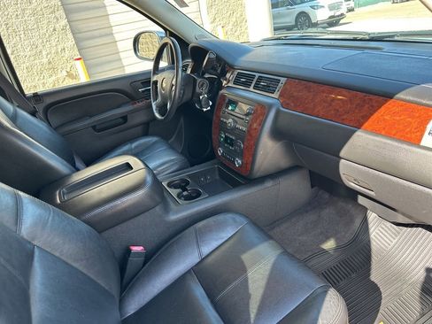 Certified 2011 Chevrolet Avalanche LT w/ Texas Edition RWD image 24