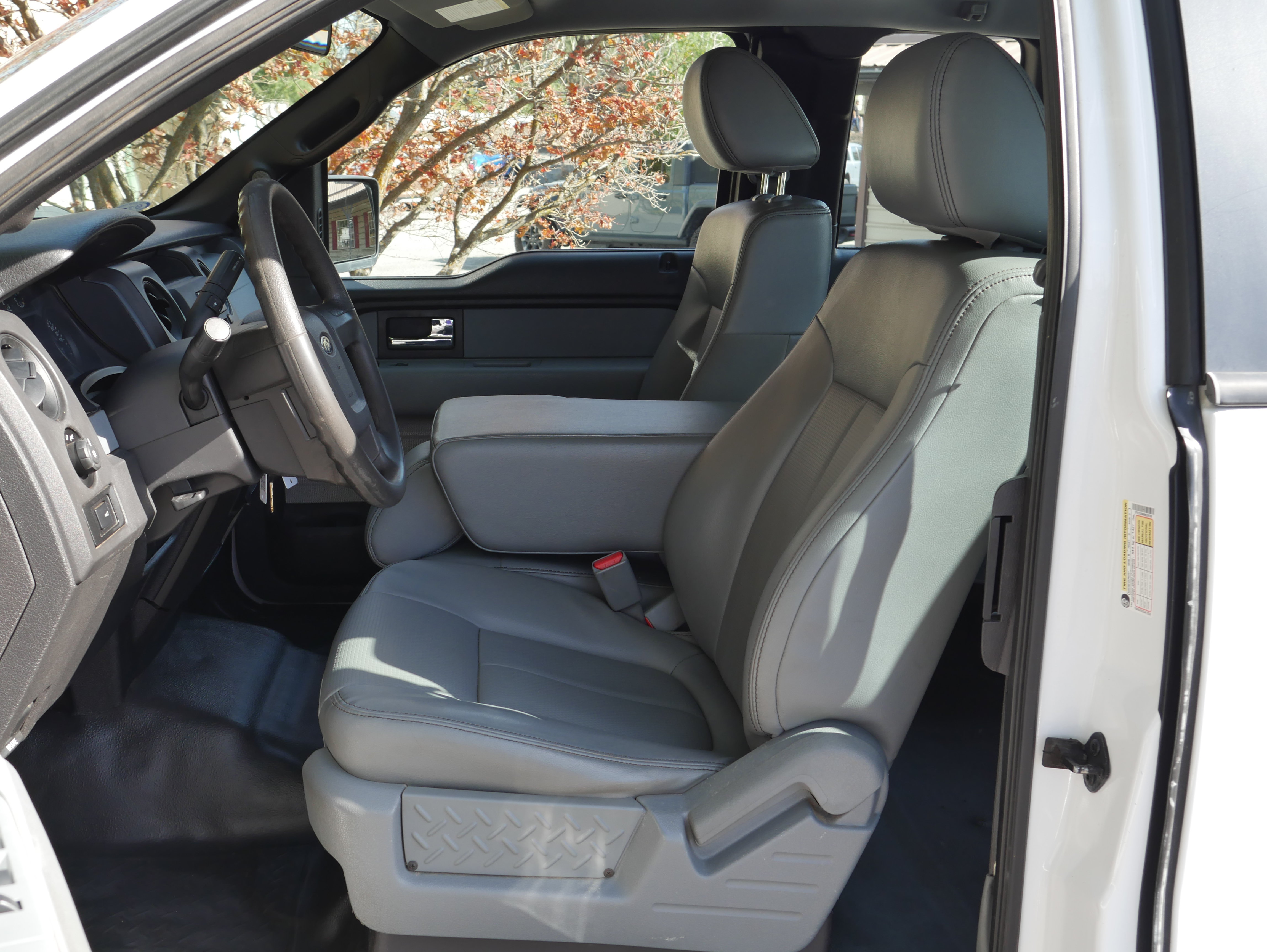 Used 2014 Ford F150 XL w/ Power Equipment Group AWD/4WD image 3
