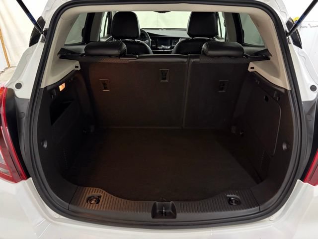 Used 2022 Buick Encore Preferred w/ Safety Package AWD/4WD image 11