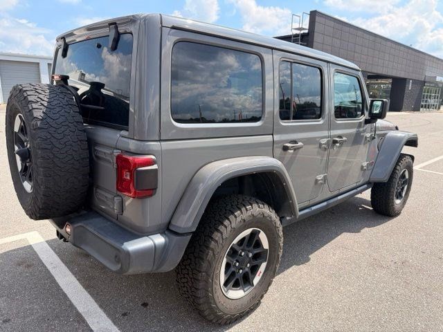 Used 2022 Jeep Wrangler Unlimited Rubicon w/ LED Lighting Group AWD/4WD image 5