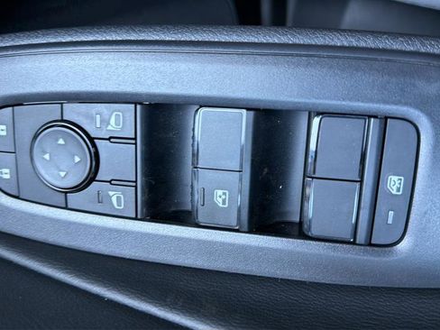 New 2026 Nissan Sentra SV FWD image 24