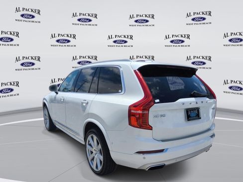 Used 2017 Volvo XC90 T8 Inscription w/ Vision Package AWD/4WD image 3