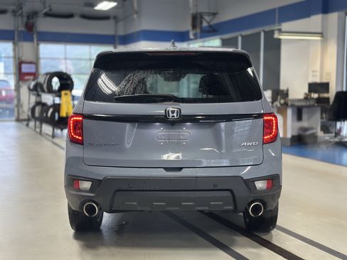 Used 2024 Honda Passport EX-L image 6