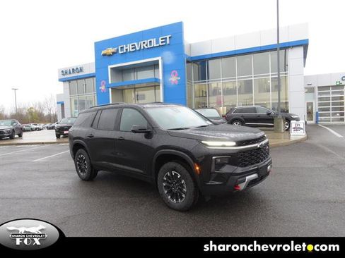 New 2026 Chevrolet Traverse Z71 w/ Enhanced Driving Package image 1