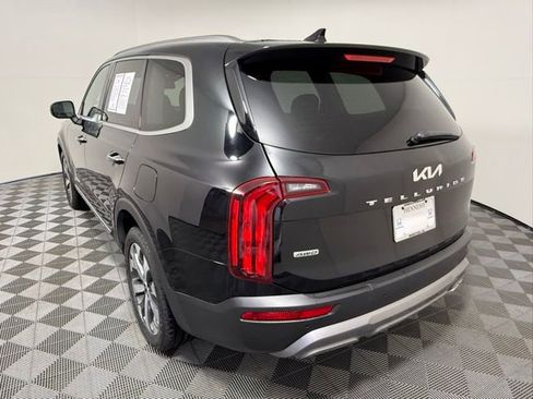 Used 2022 Kia Telluride S AWD/4WD image 4