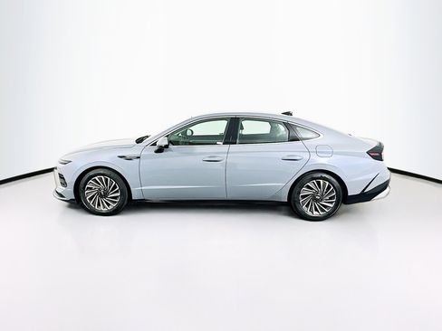 Used 2025 Hyundai Sonata SEL image 4