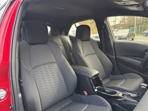 Used 2022 Toyota Corolla SE image 13