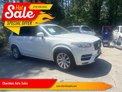 Used 2016 Volvo XC90 T6 Momentum