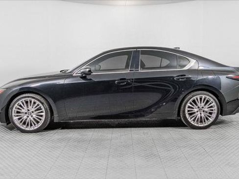 Used 2022 Lexus IS 300 AWD w/ Premium Package image 3