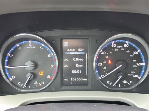 Used 2016 Toyota RAV4 XLE FWD image 22