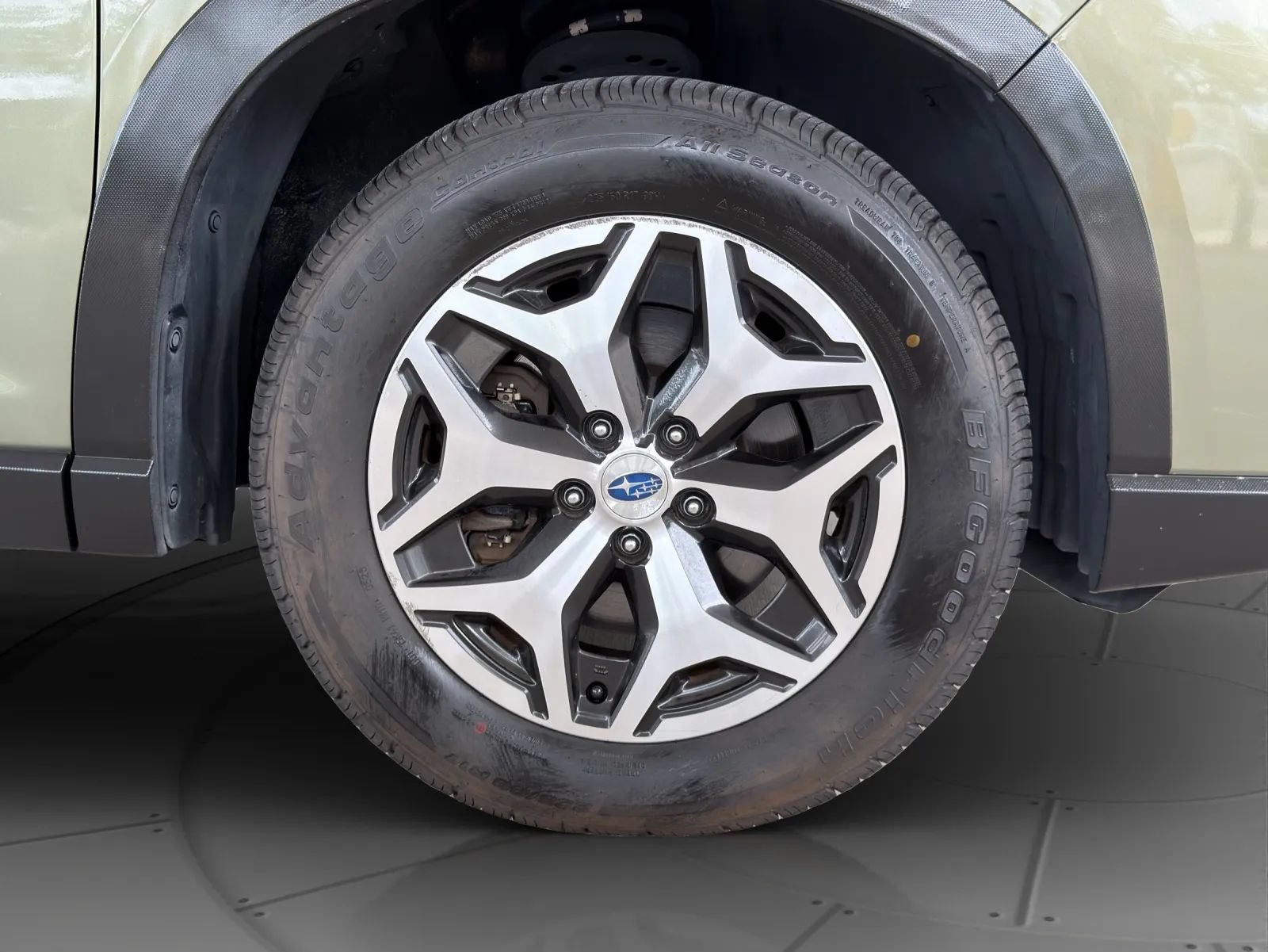 Used 2020 Subaru Forester Premium AWD/4WD image 22