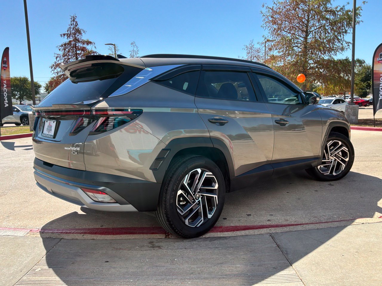 Used 2026 Hyundai Tucson Limited AWD/4WD image 6