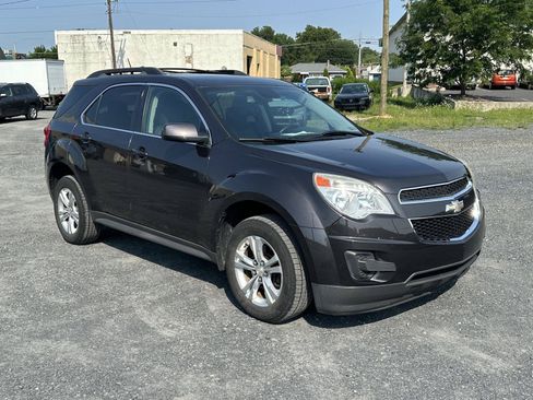 Used 2015 Chevrolet Equinox LT FWD image 2