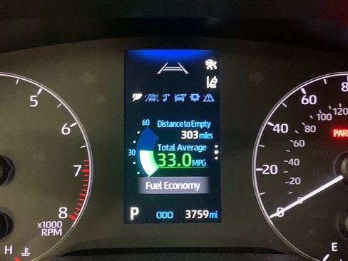 Used 2026 Toyota Corolla SE FWD image 30