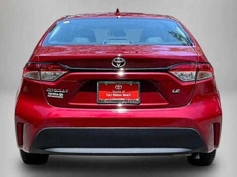 Used 2023 Toyota Corolla LE w/ LE Premium Package FWD image 5