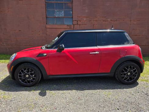 Used 2007 MINI Cooper Hardtop FWD image 2