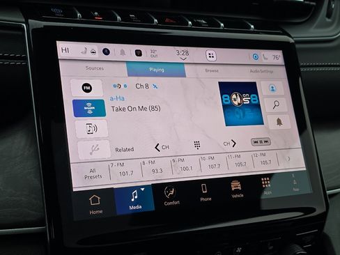 Used 2025 Jeep Grand Cherokee Limited 4xe image 25