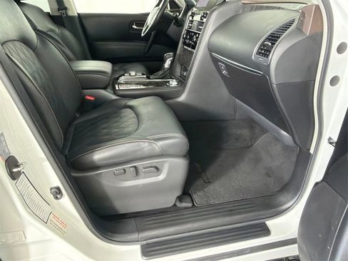 Used 2023 Nissan Armada Platinum w/ Captain's Chairs Package image 15