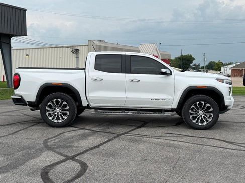 Used 2026 GMC Canyon Denali AWD/4WD image 2