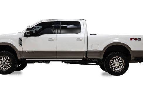 Used 2019 Ford F250 King Ranch w/ King Ranch Ultimate Package AWD/4WD image 6