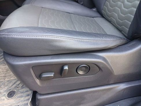 Used 2024 Chevrolet Silverado 1500 ZR2 w/ Technology Package image 15