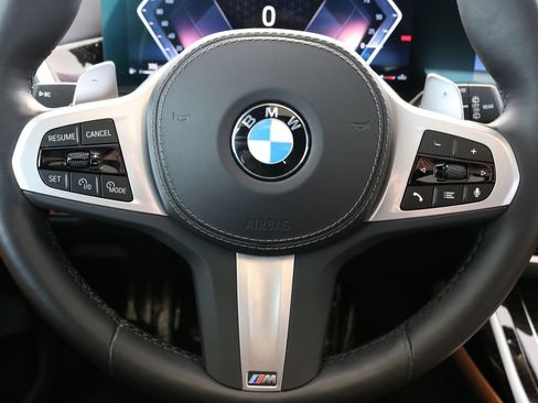 Used 2023 BMW X7 xDrive40i w/ M Sport Package image 51