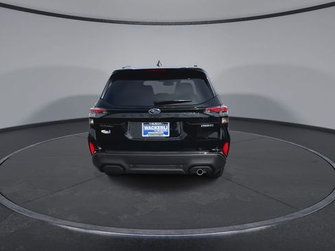 Used 2025 Subaru Forester Touring image 8