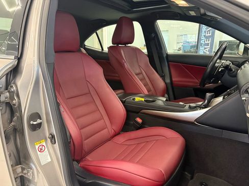 Used 2018 Lexus IS 300 F Sport image 23